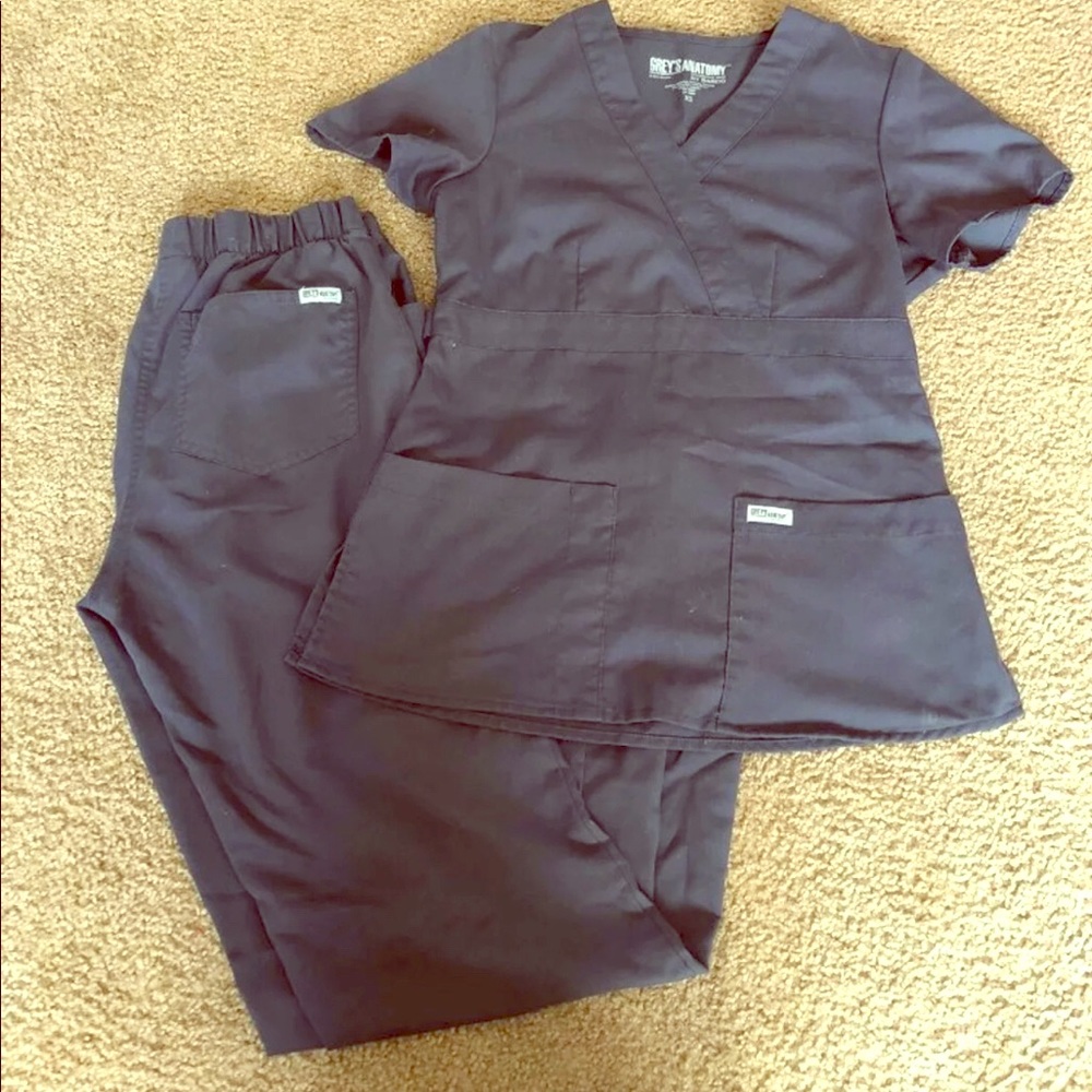 XS greys Anatomy scrub set